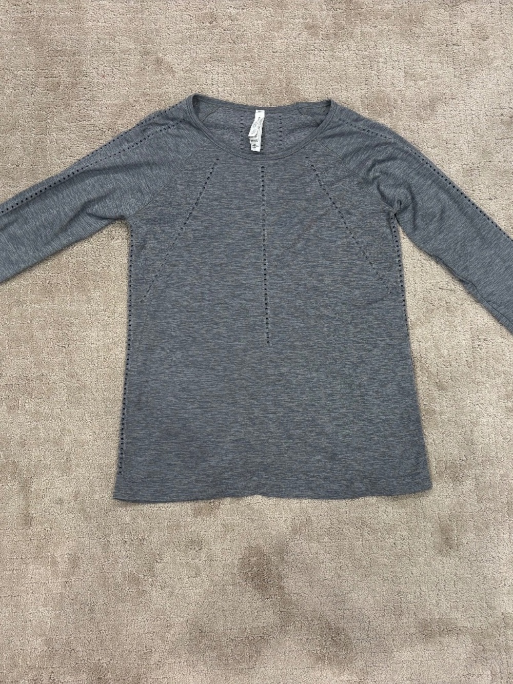 Athleta long sleeve shirt